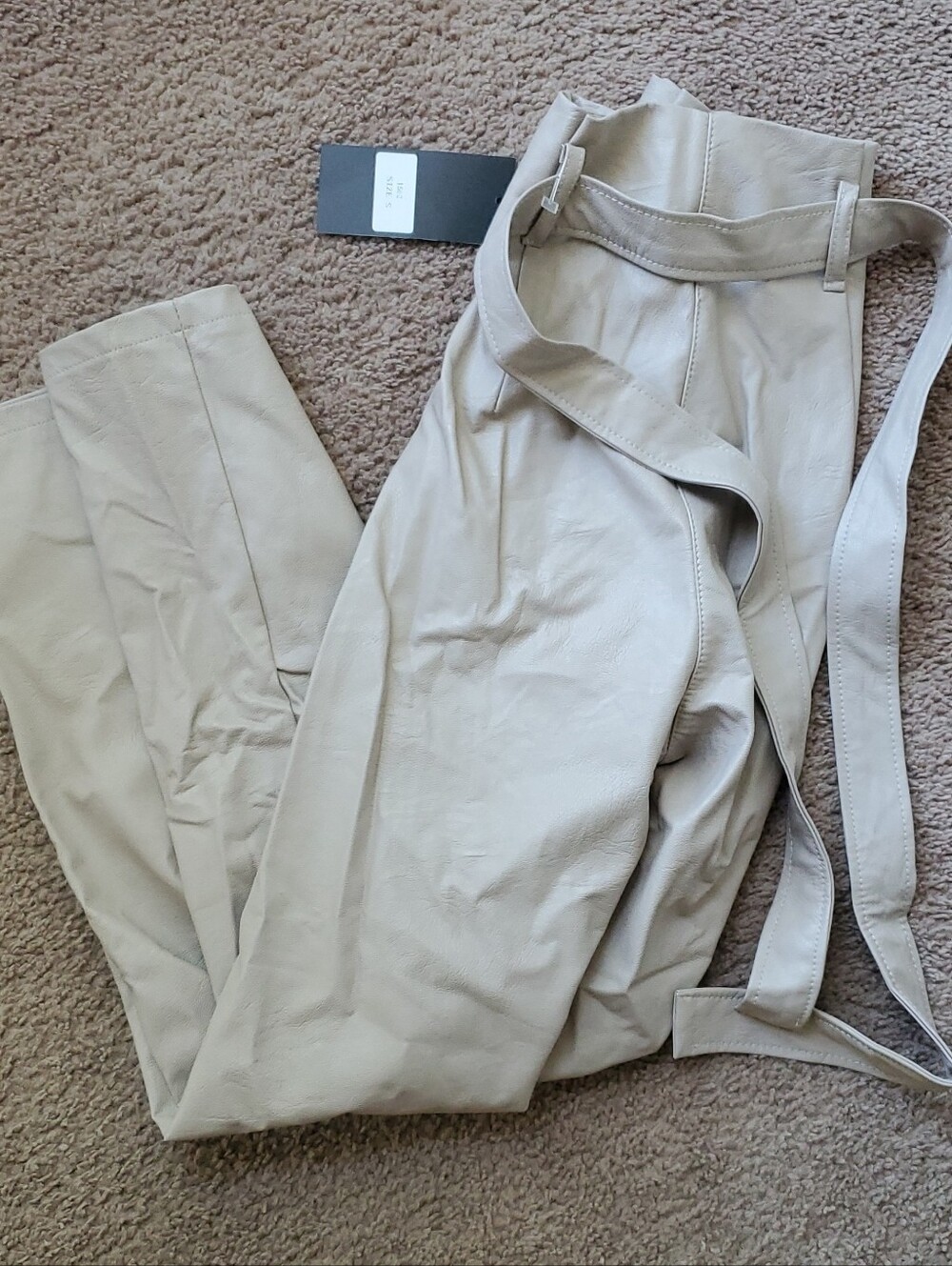 Venti 6 Pants SMALL nwt